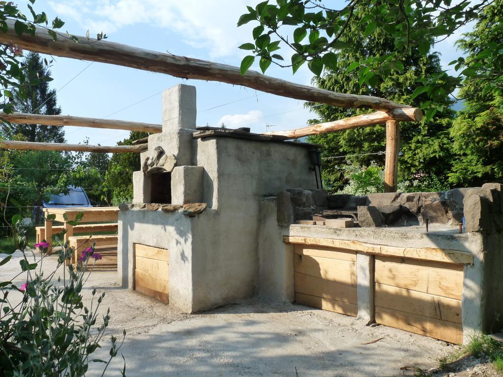 B&B Casa Sul Lago - Appartamenti Calceranica al Lago Exteriör bild