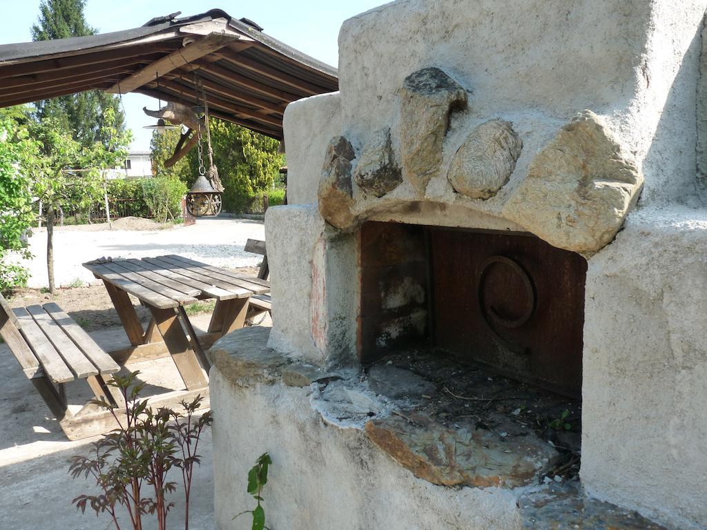 B&B Casa Sul Lago - Appartamenti Calceranica al Lago Exteriör bild